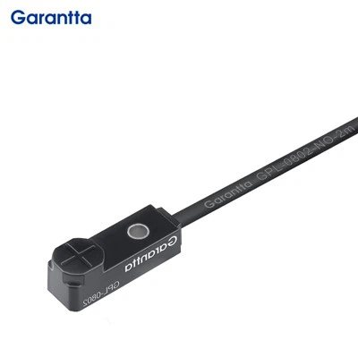 To'rtburchak induktiv sensor